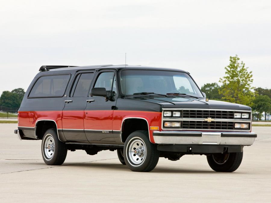  Chevrolet Suburban 1989 года  (фото 4 из 5)